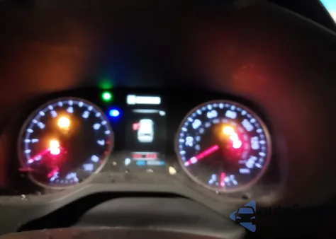 2019 Toyota Rav4 Xle/Xle Premium из США, поврежденный, VIN JTMP1RFV1KD030090